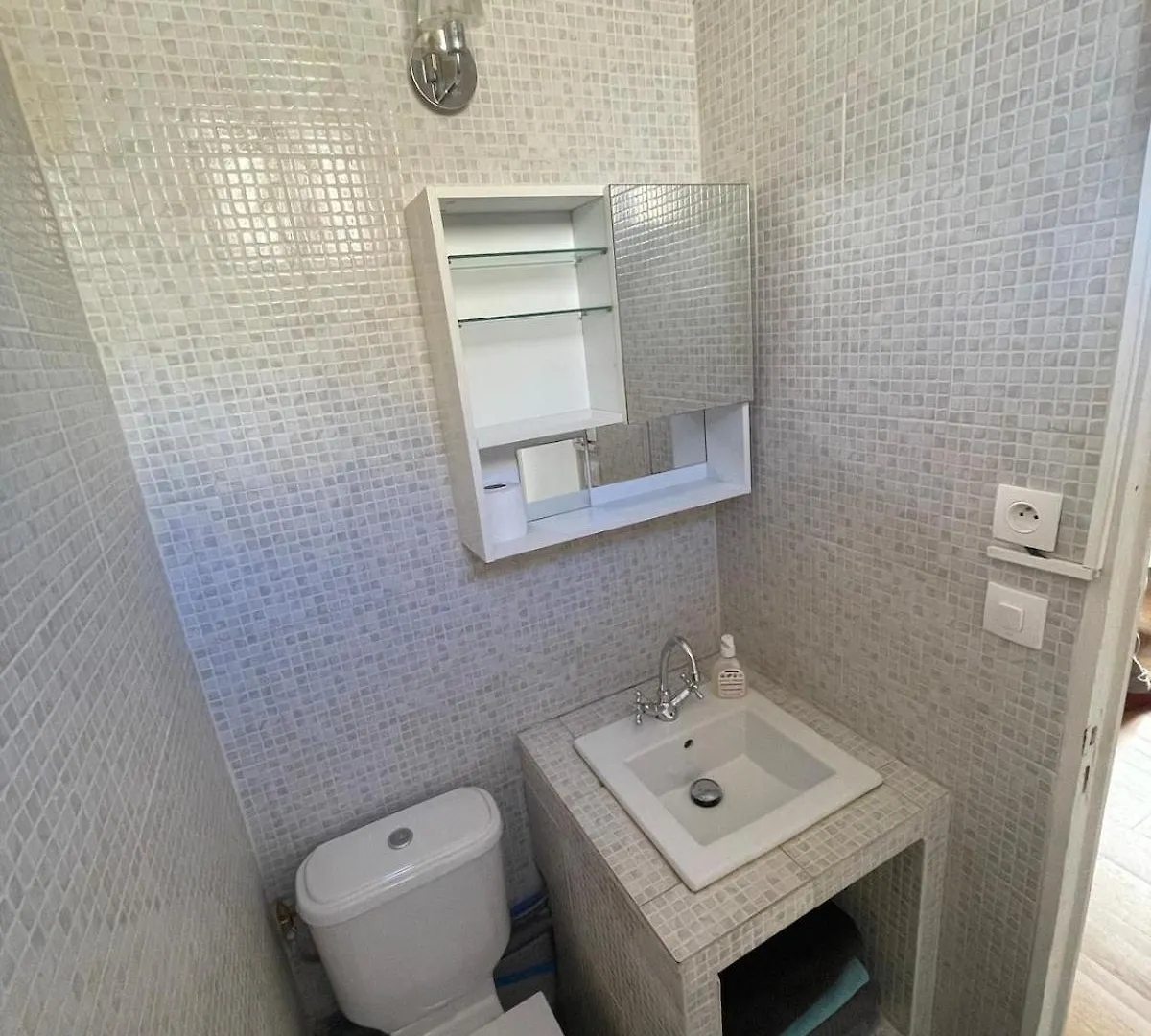 Studio Centre Ville A 5Min Plages, Palais Et Gare Cannes 0*,